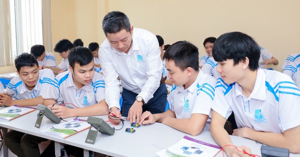 Bộ GD&ĐT Siết Chuẩn: Trường Nghề Phải Đảm Bảo 70% Học Viên Có Việc - Nhịp Sống Số