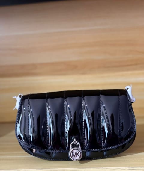 Mila noir xbody