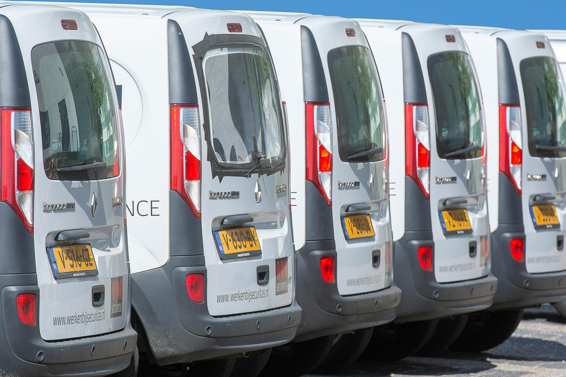 How Courier and Corporate Fleets in Kenya Are Using Hardwired GPS Trackers With OBDII Data to Run Smarter and Safer Operations