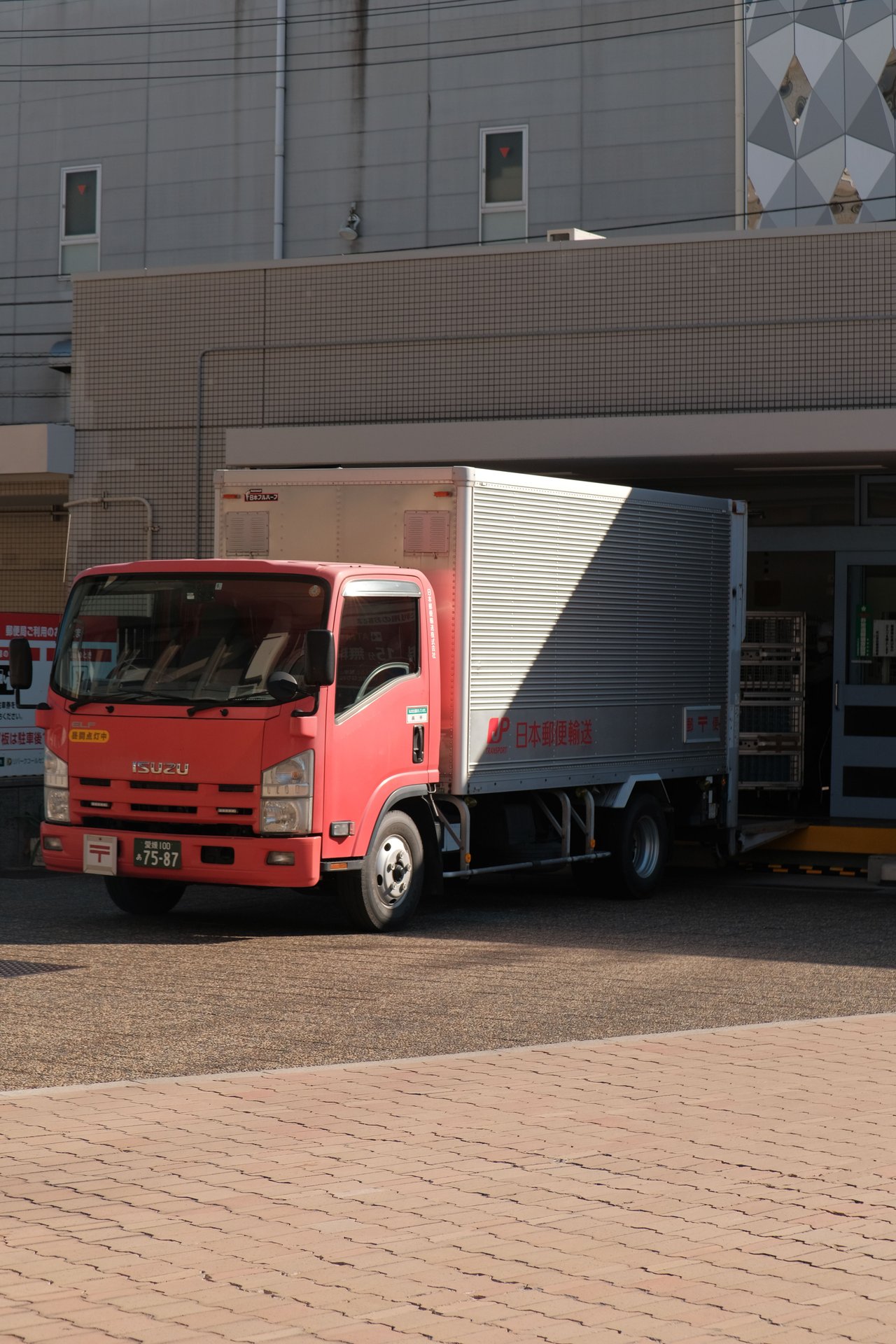 FMB130 and FMC130: The Advanced Fleet Tracker Built for Cold Chain, Trucks and Stolen Vehicle Recovery in East Africa