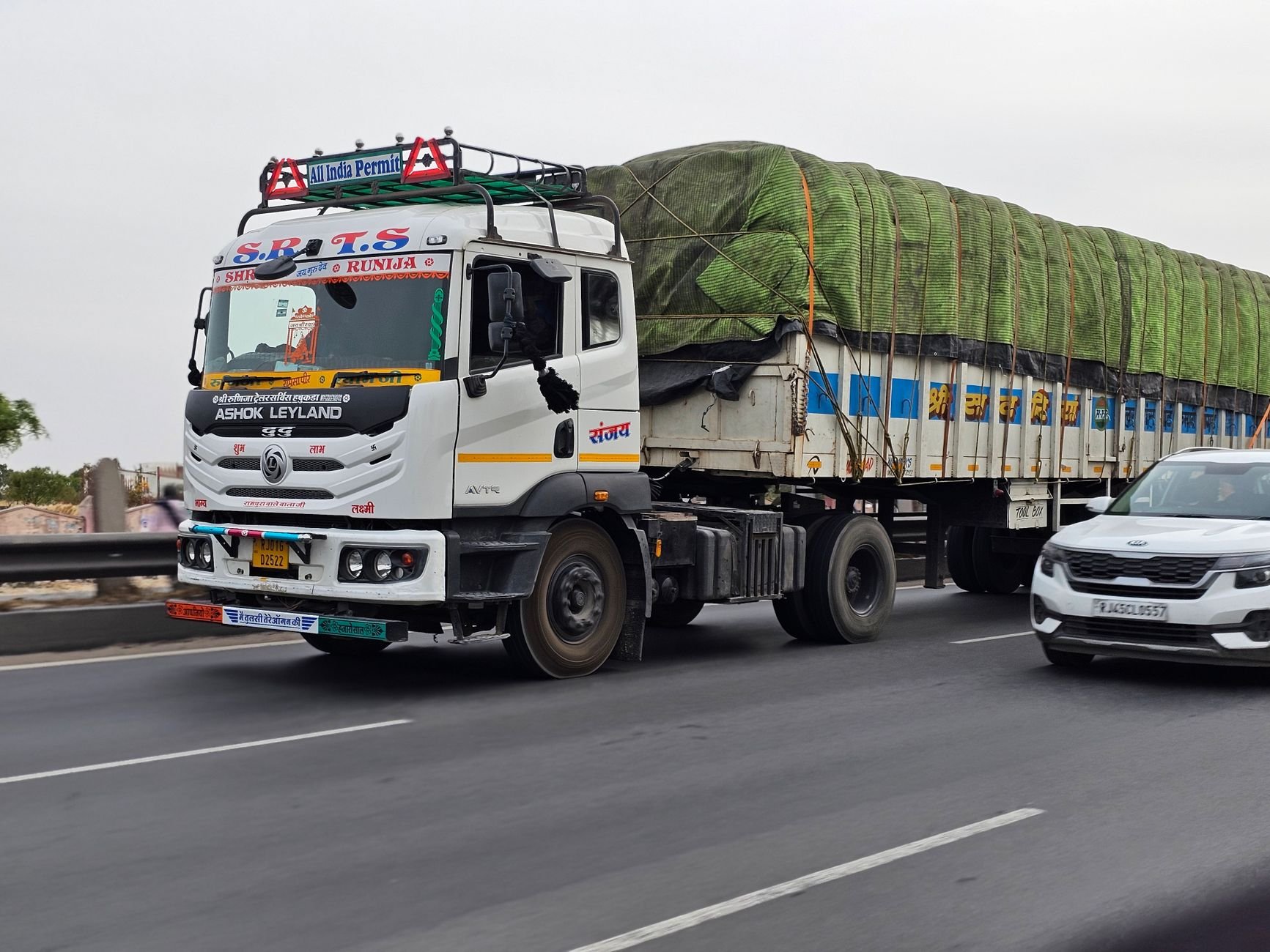 How Heavy Truck Operators in Kenya Are Using CAN Bus GPS Tracking to Stop Fuel Theft and Reduce Engine Breakdowns