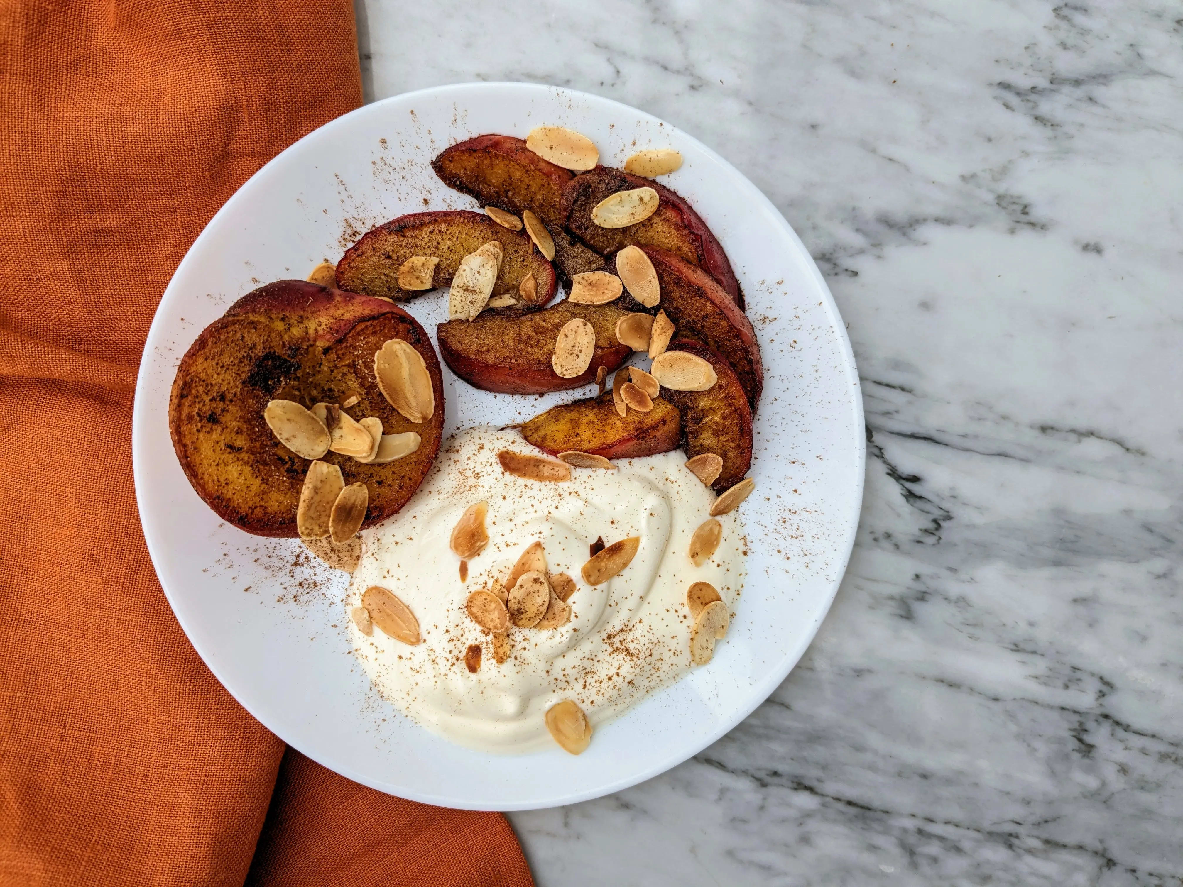 Photo of Crunchy spiced peaches and yoghurt