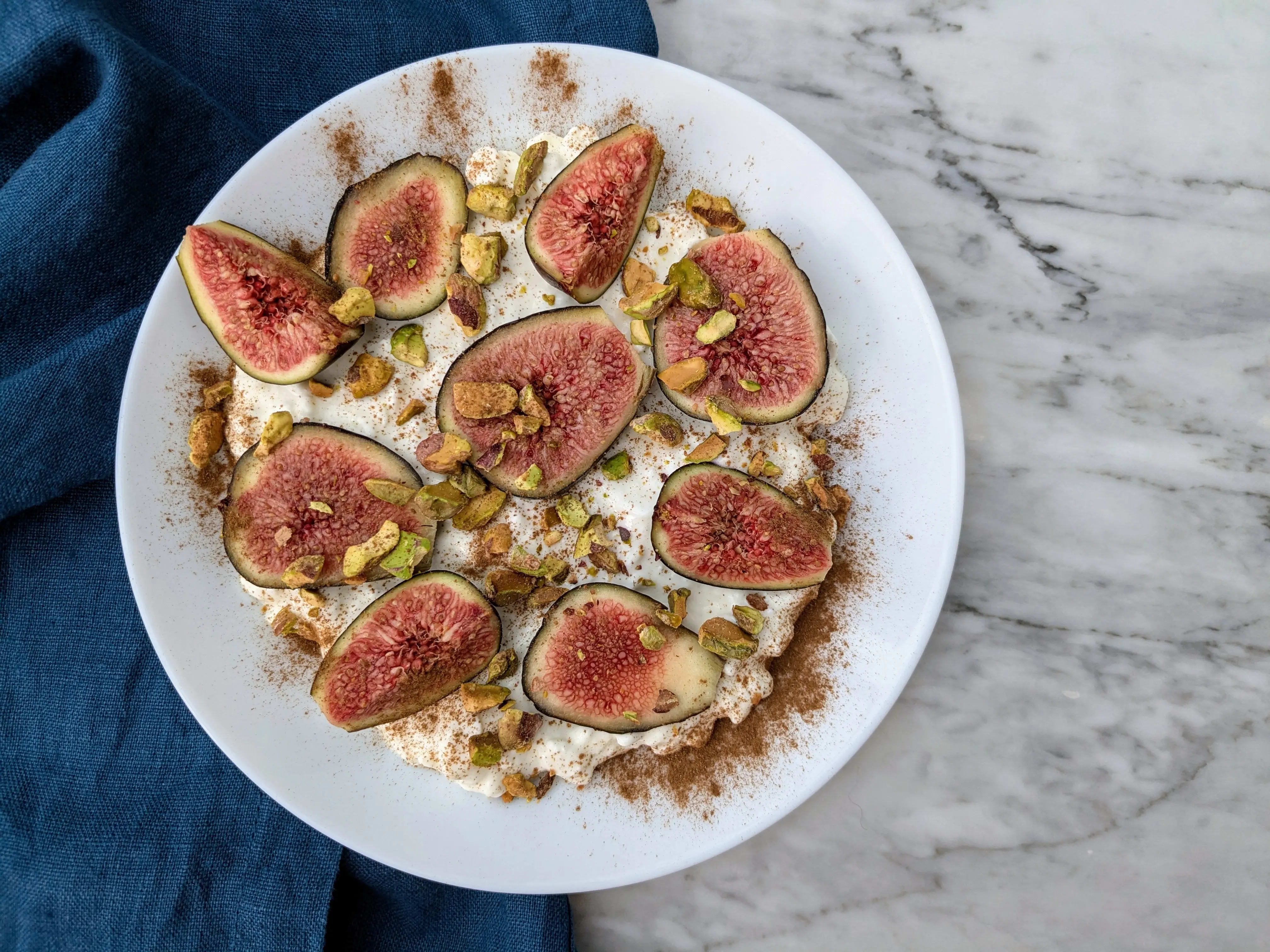 Photo of Figs, pistachio and cottage cheese