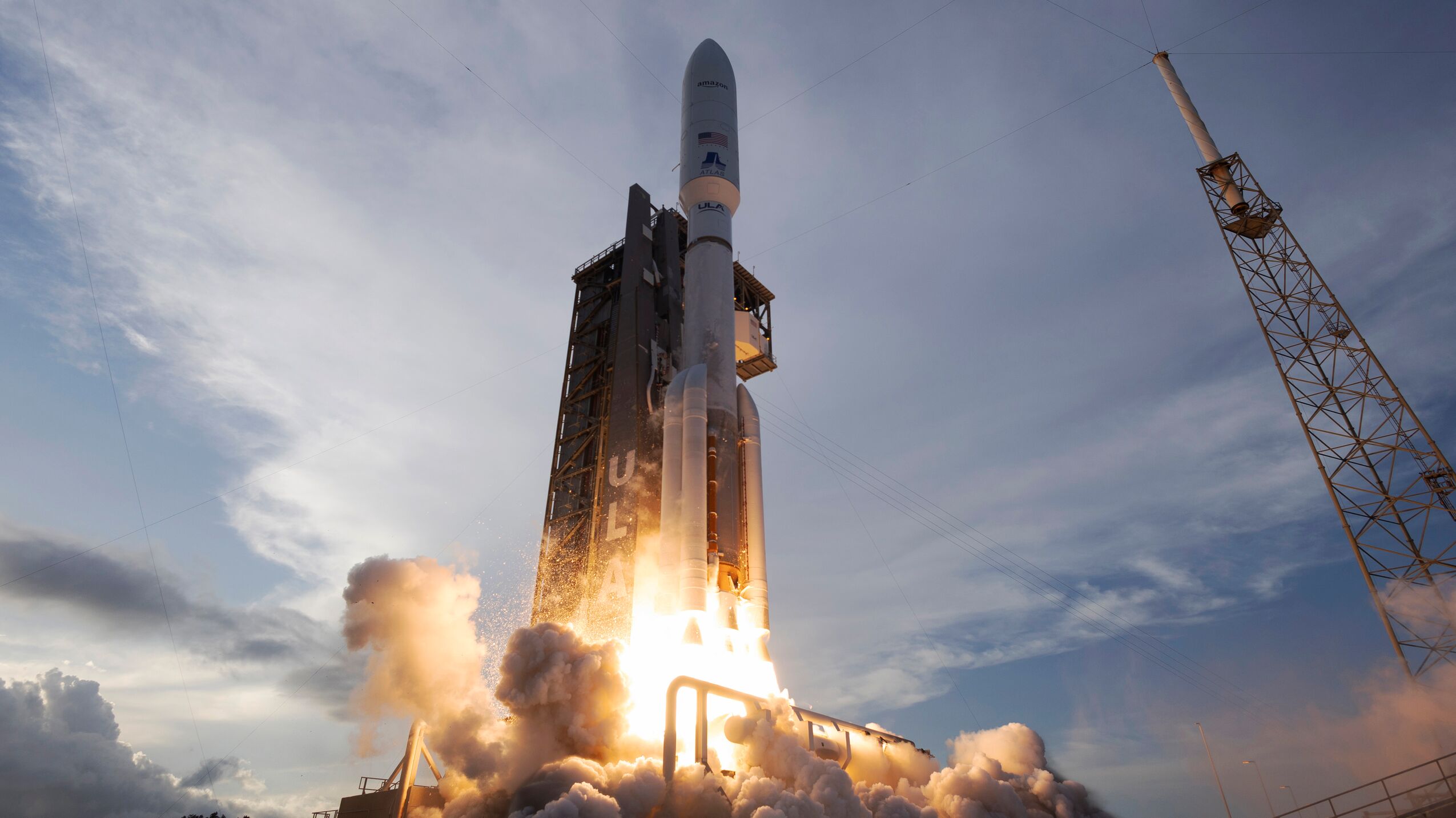 Misi Satelit Amazon Kuiper - Amazon Leo