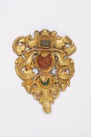 Angkorian Gold Jewelry