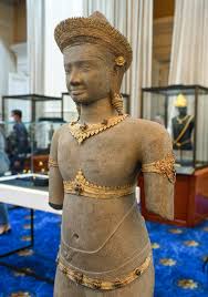 Angkorian Gold Jewelry