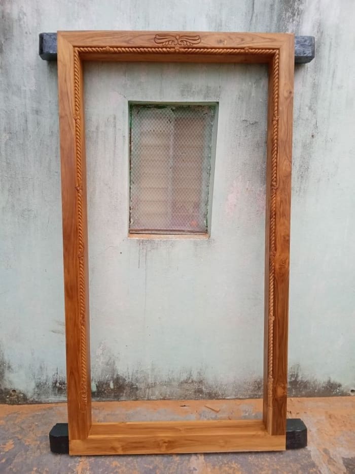 garden Vasakal Wood Door Frame (சால் கட்டம்)