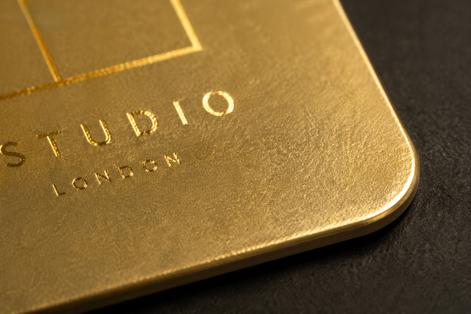 Rounded Corner Gold Foil Matt Business Cards (400gsm)