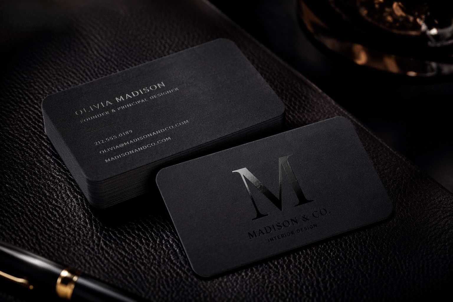 Rounded Corner Spot UV Velvet Business Cards (760mic)