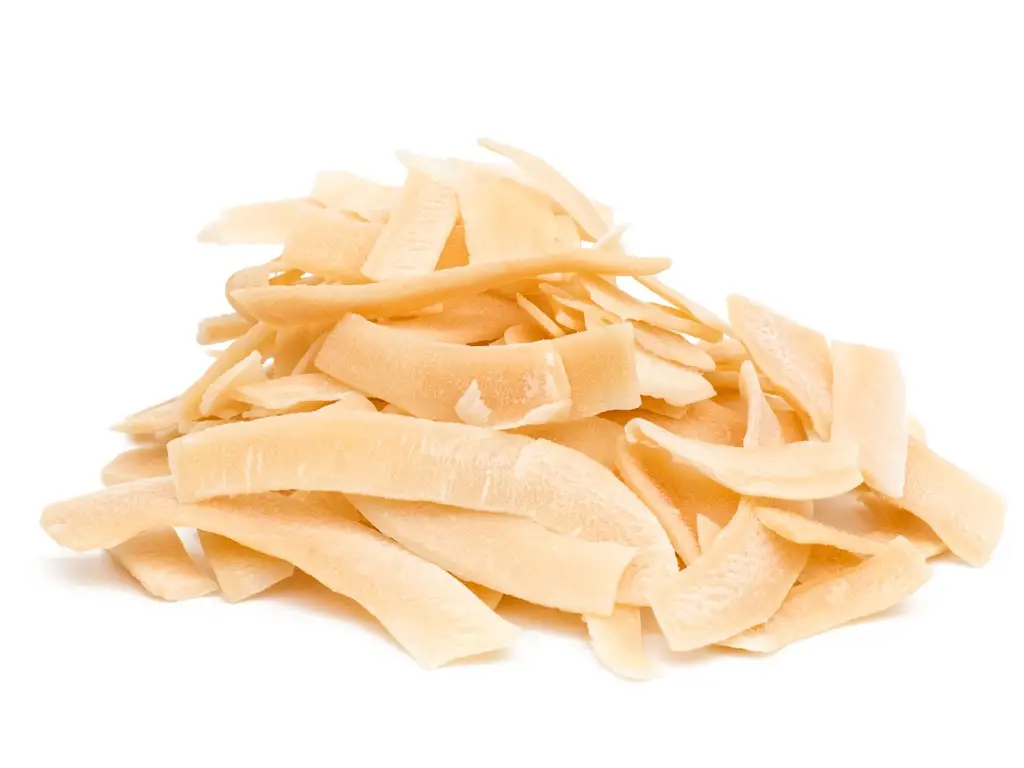 Exploring the Versatility of Dried Coconut Chips 7 Exploring the Versatility of Dried Coconut Chips