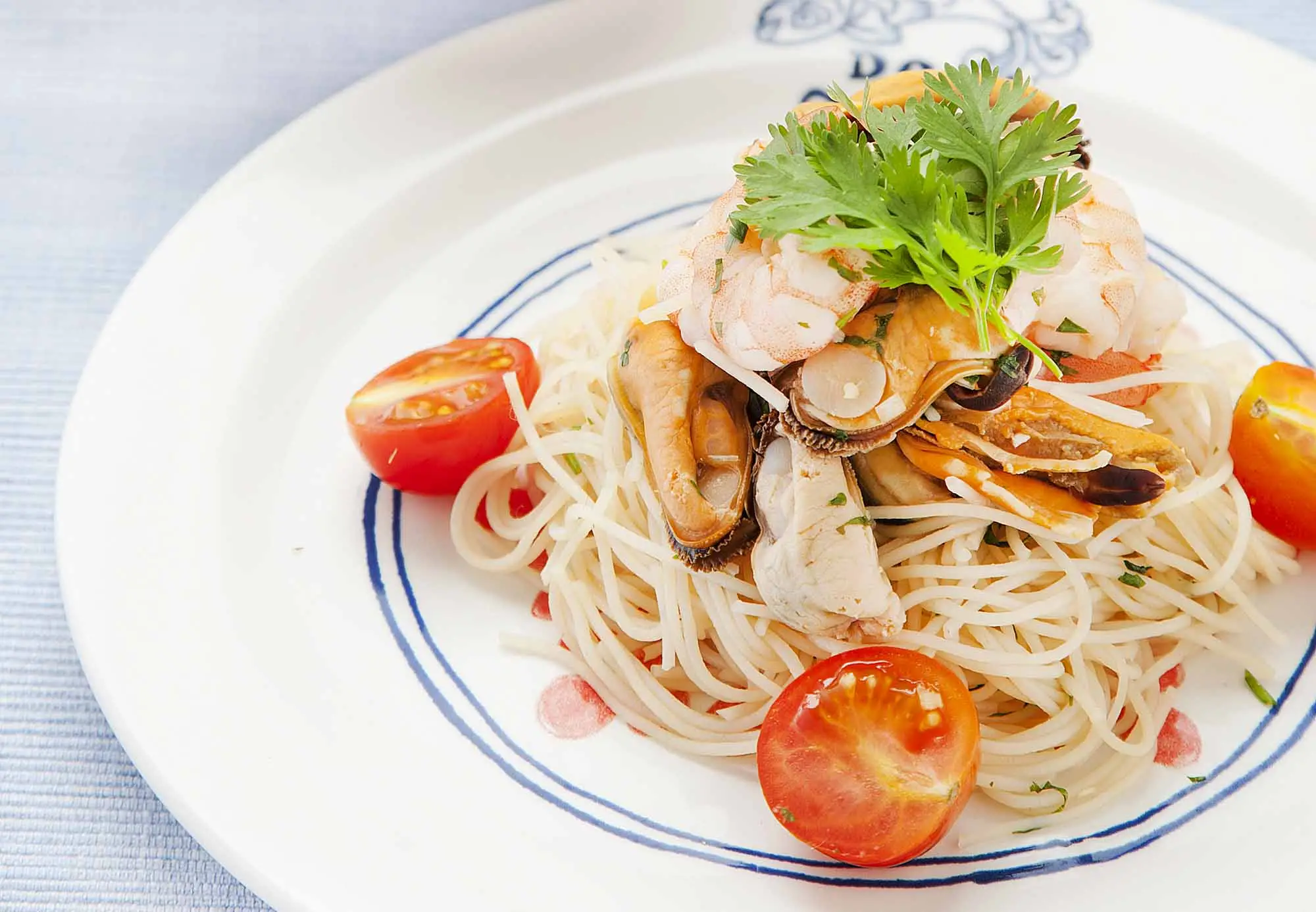 10 Delectable Delicacies Using Rice Noodles 10 Delectable Delicacies Using Rice Noodles