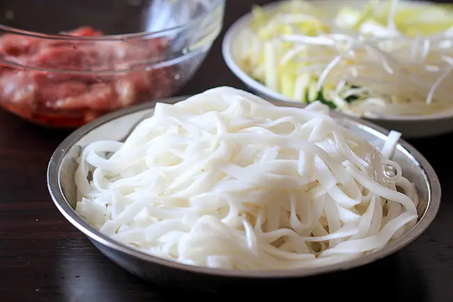 The Essence of Flat Rice Noodles Unveiling the Delectable Journey The Essence of Flat Rice Noodles Unveiling the Delectable Journey