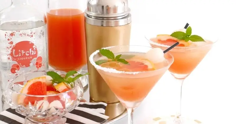 The Enchanting Allure of Lychee Liqueur The Enchanting Allure of Lychee Liqueur