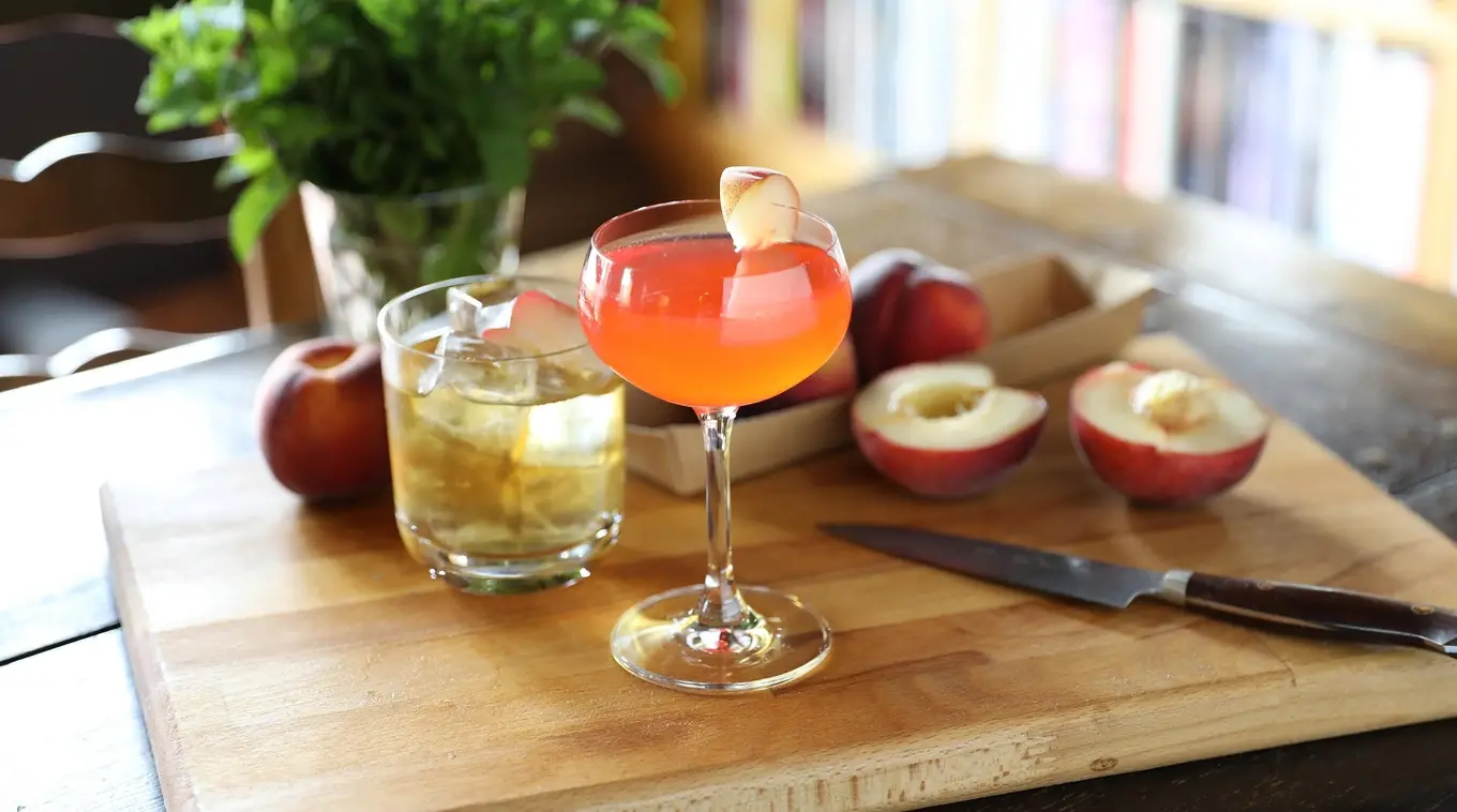 Aromatic Excitation A Journey into the Allure of Peach Liqueur Aromatic Excitation A Journey into the Allure of Peach Liqueur