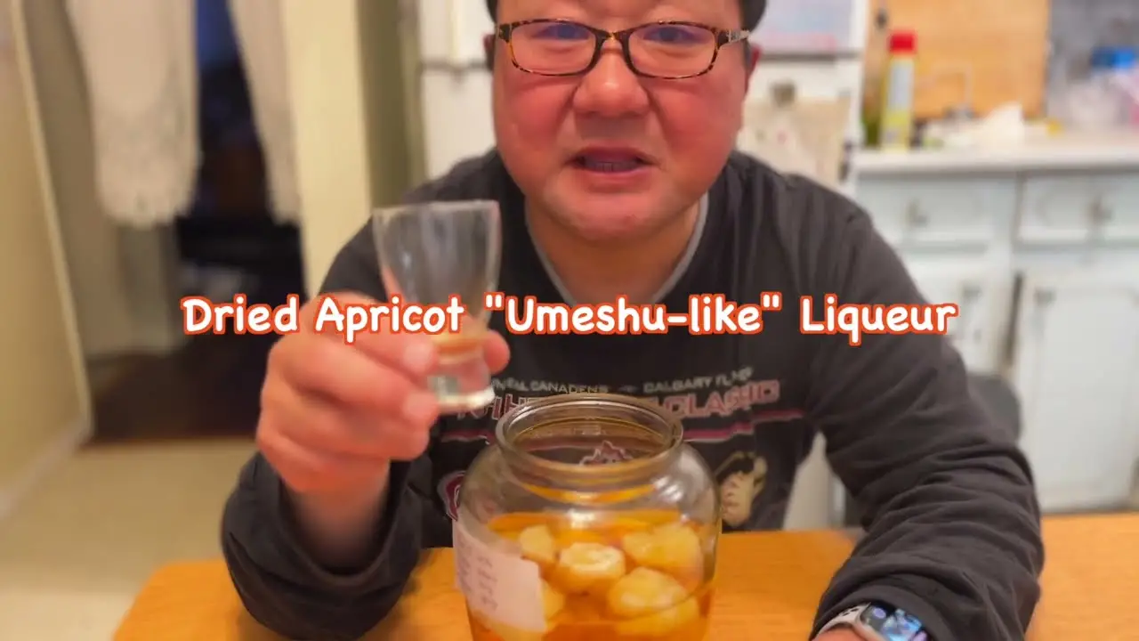 History of Apricot Liqueur History of Apricot Liqueur