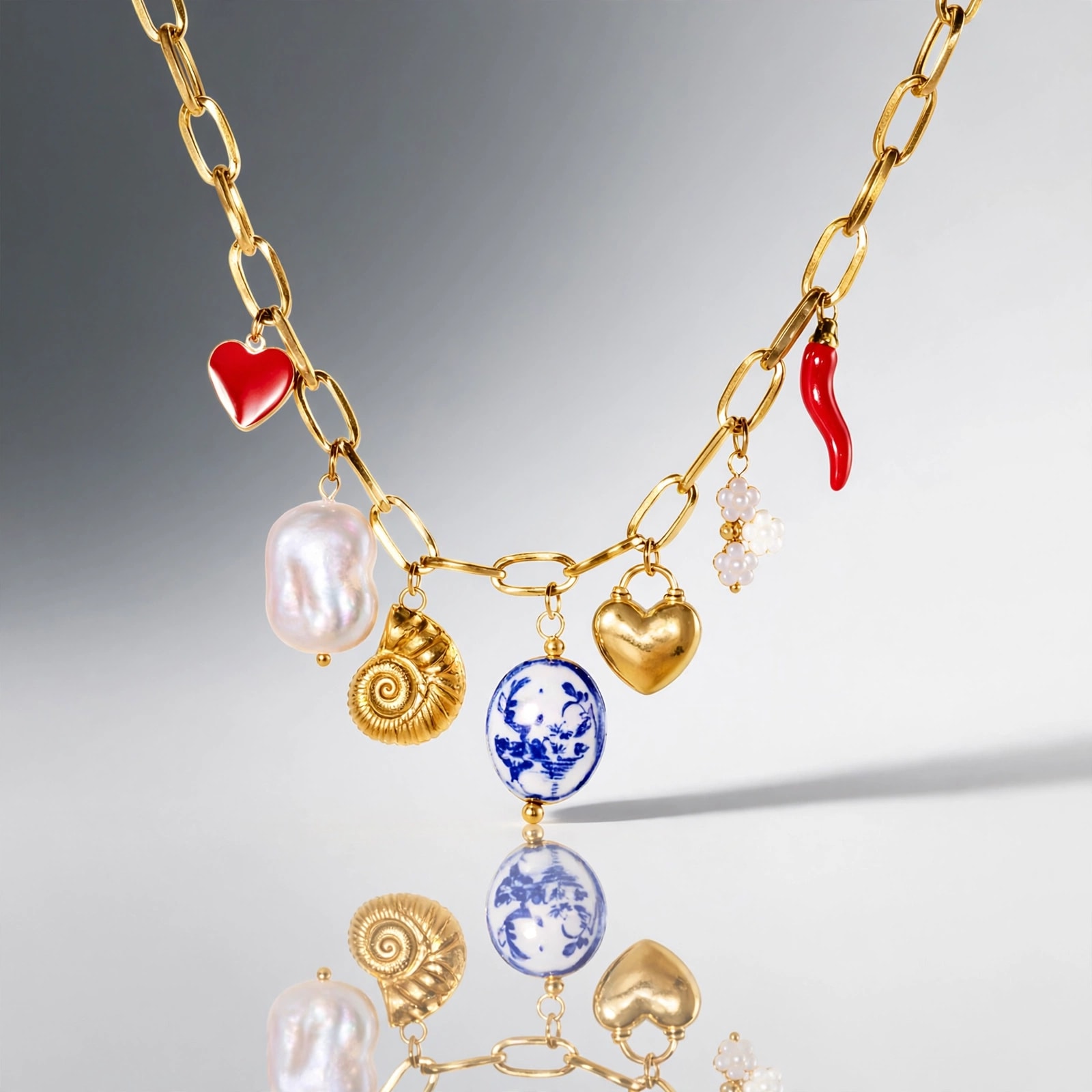 The Venetian Gaze Accessory