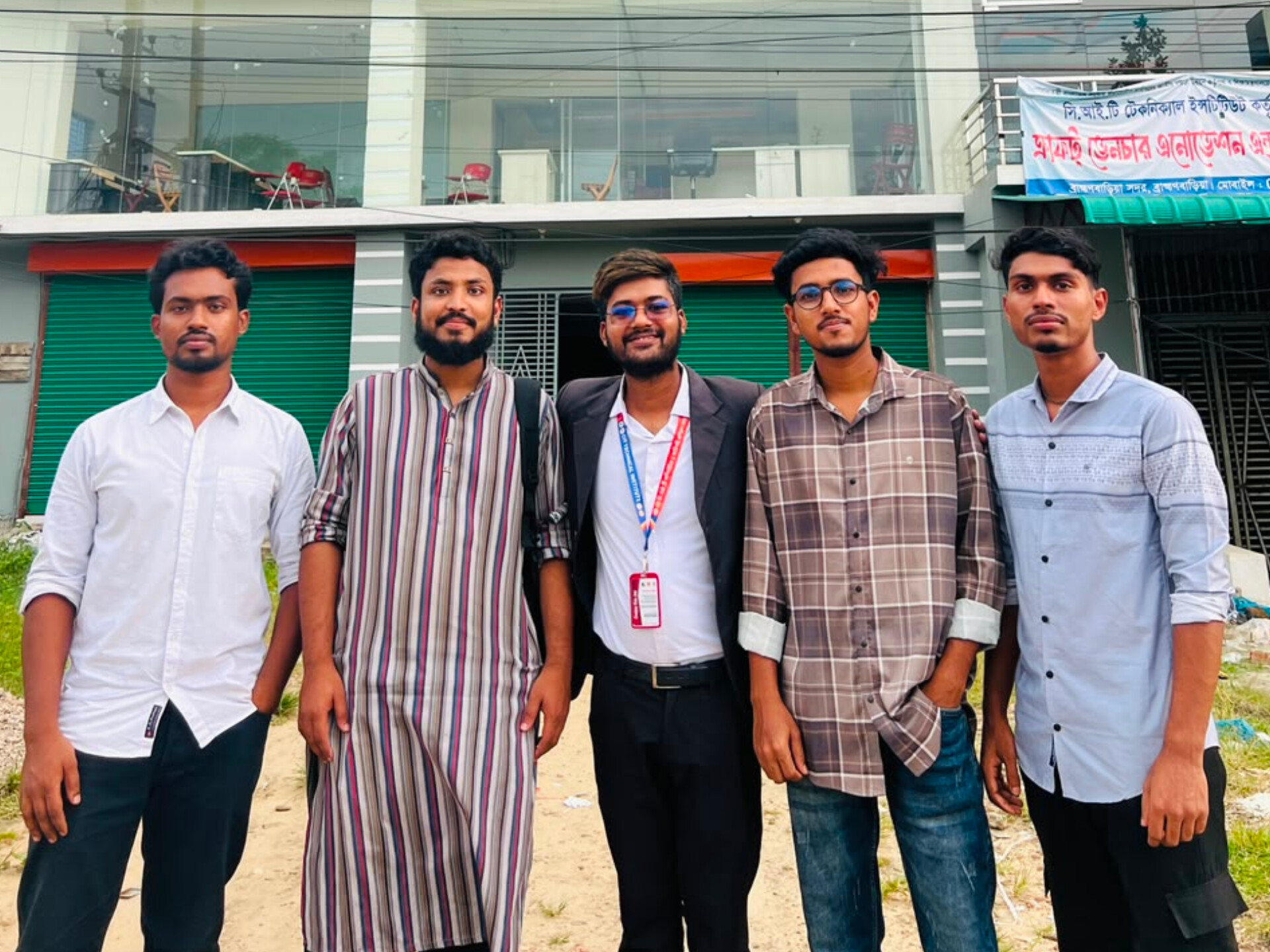আপন, মেহেদী, আমি, মাসাউদুর প্রিতম