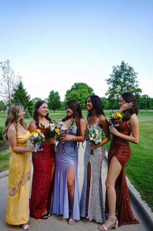 Indianapolis seniors in prom dresses