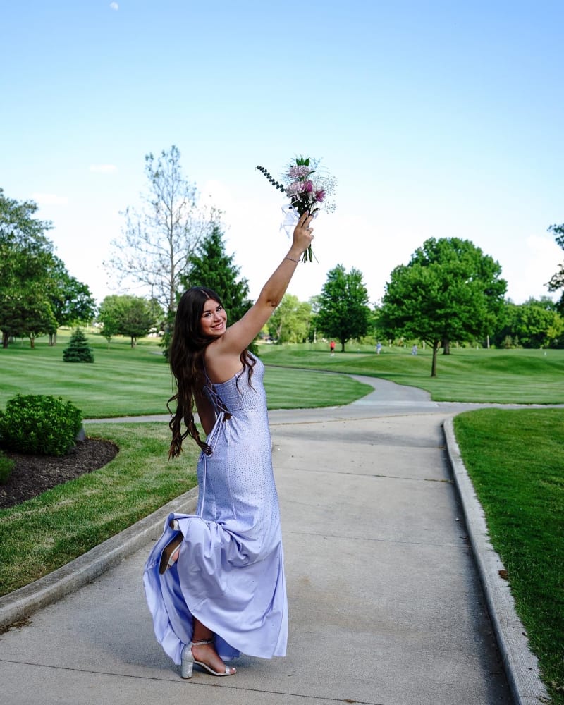 Indianapolis senior girl in a lavender dress
