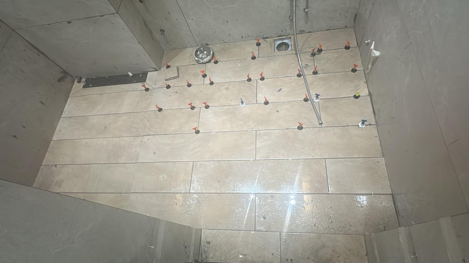 First service renovation tiles flooring First service renovation tiles flooring
