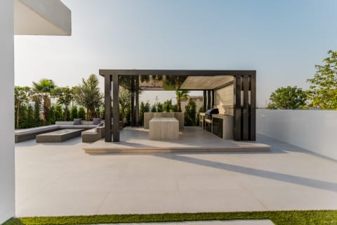 Coastal Clarity – Dubai Hills