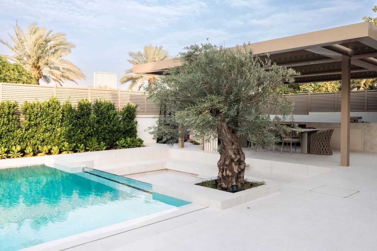 Landscape Design for Corner Plots and Large Villas in the UAE