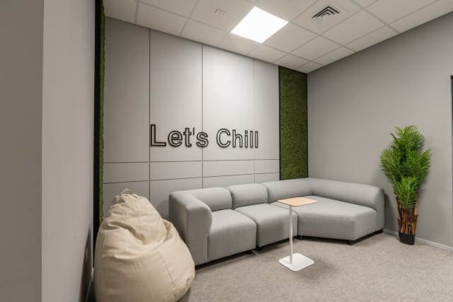 Office Entrance Experience Design for Corporate Workspaces in Dubai 2026