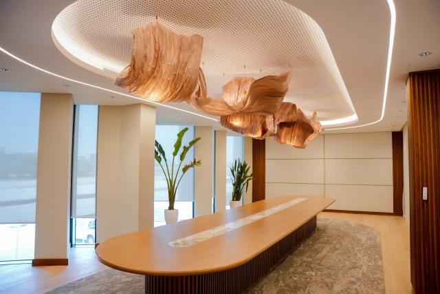 Wall Paneling and Joinery Features for Premium Commercial Interiors in Dubai