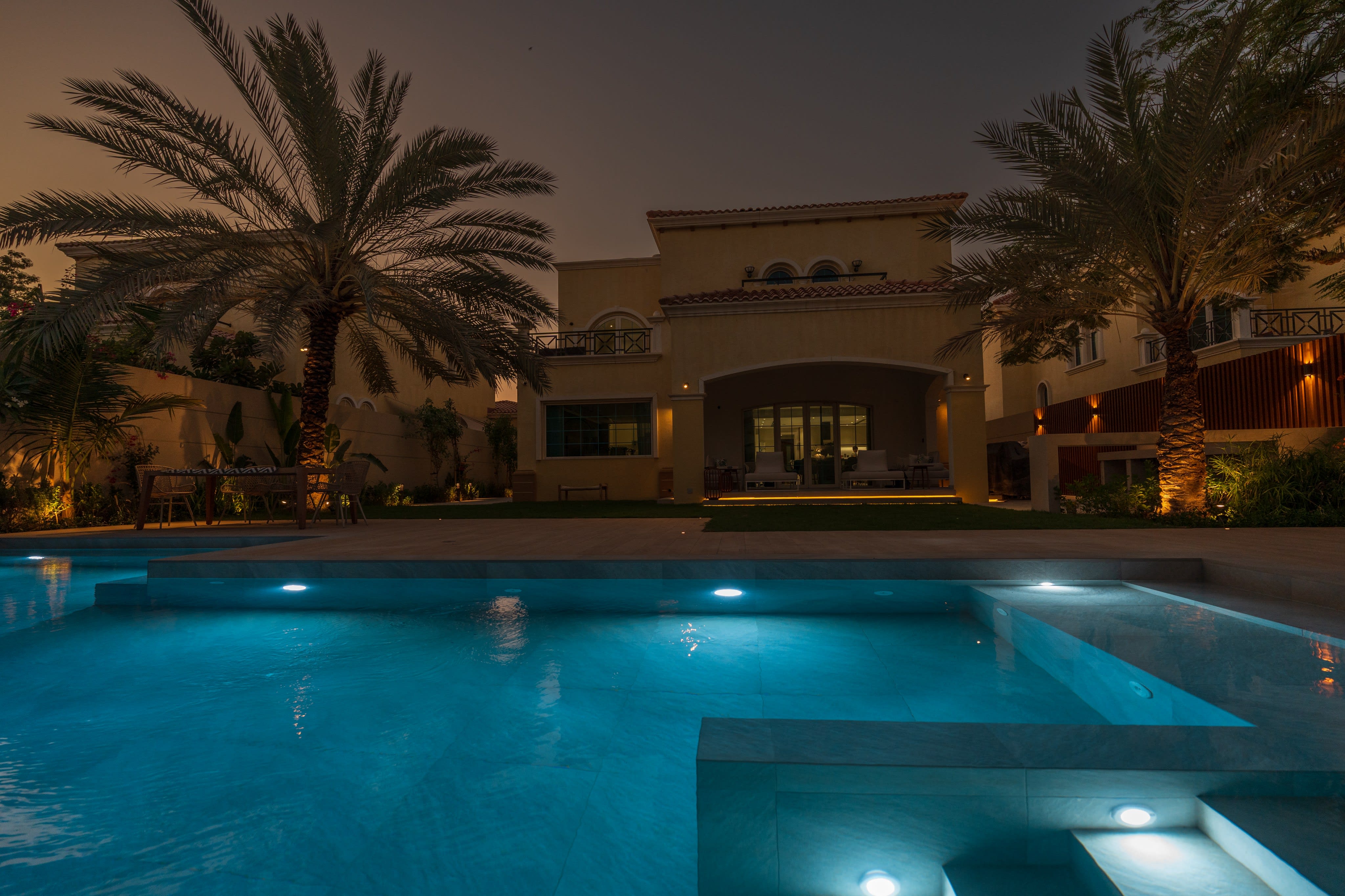 Luxury Landscape Design in Dubai: Creating Elegant Outdoor Living Spaces
