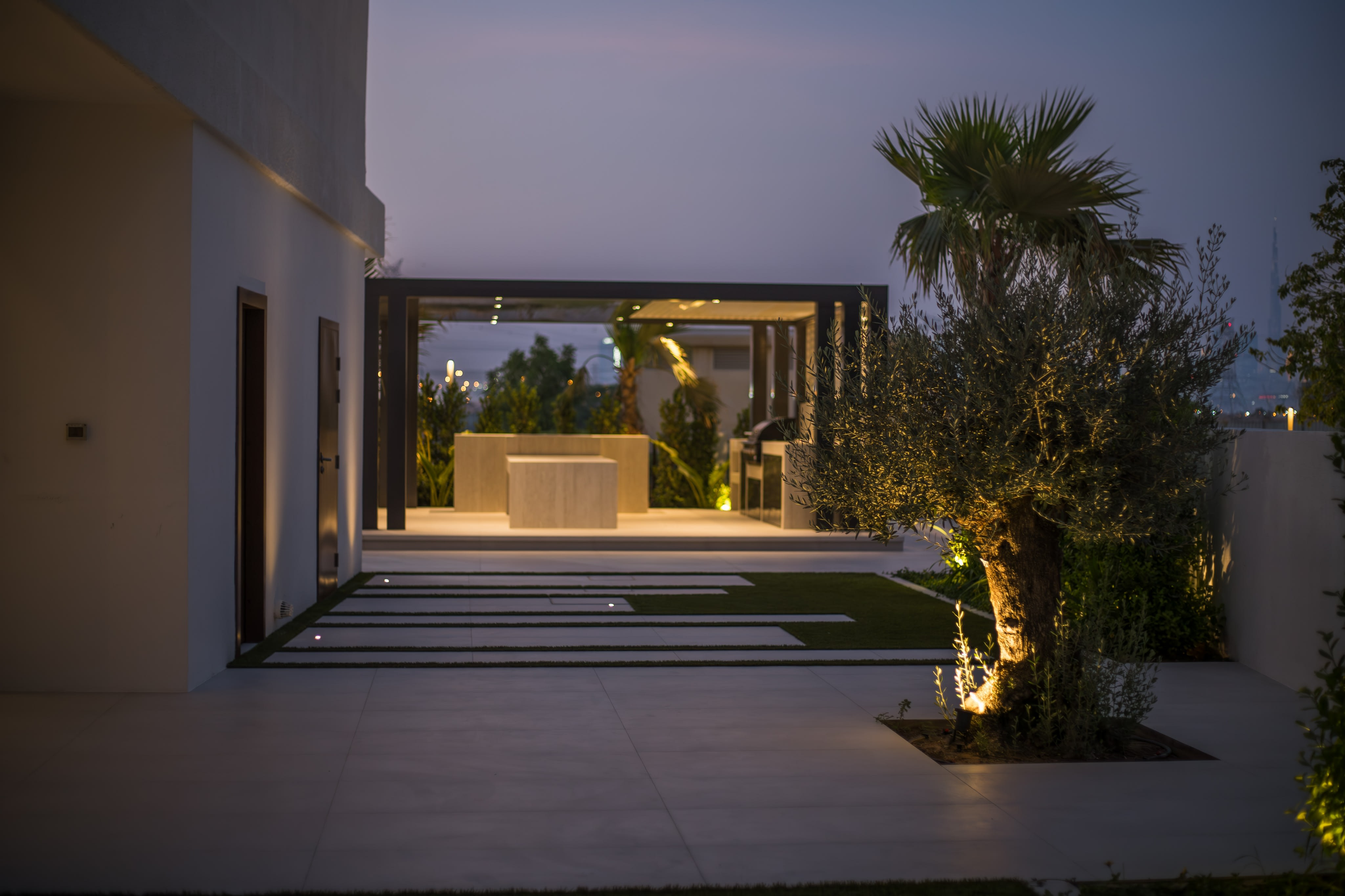 Landscaping Design Basics: A Complete Guide for Commercial Projects in the UAE