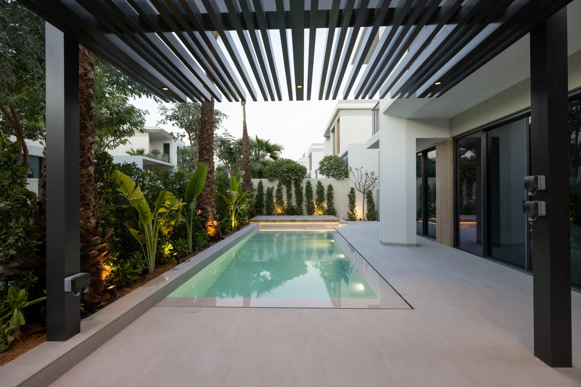 Modern Pergola Pool Garden - Tilal Al Ghaf