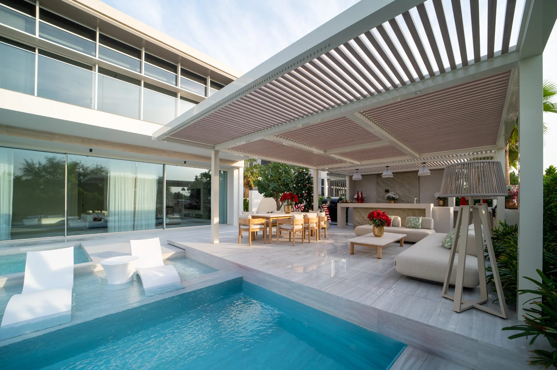 Luxury Resort-Style Villa Landscape - Dubai Hills