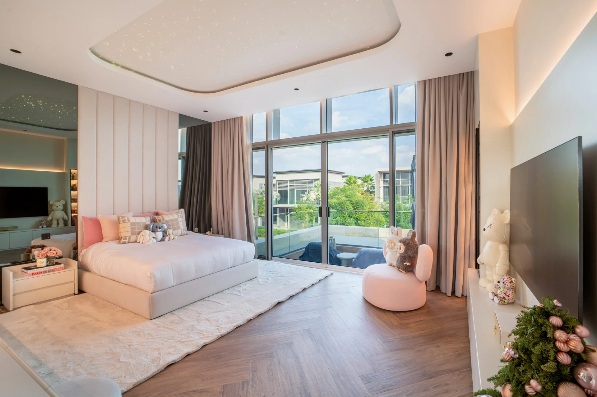 Modern Luxury Villa Living Interior - Dubai Hills