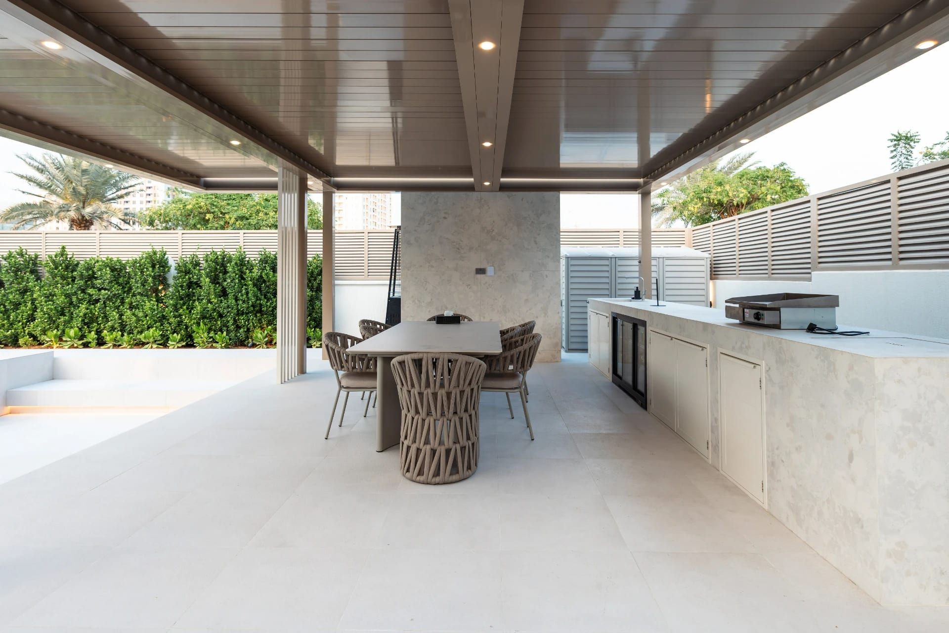 Contemporary Villa Landscape & Pool Design