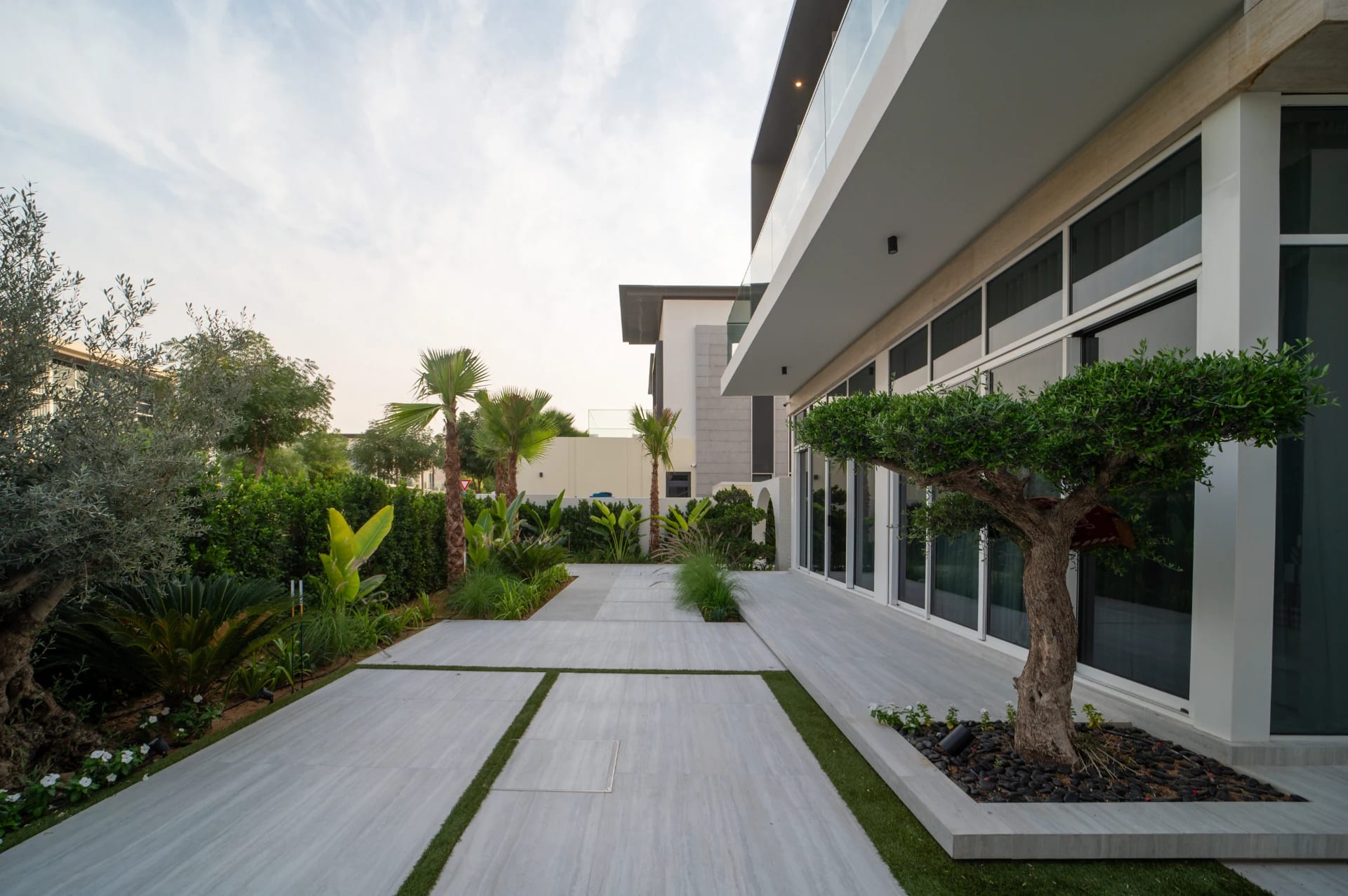 Dubai Hills - Landscape - Luxury Resort Style Villa