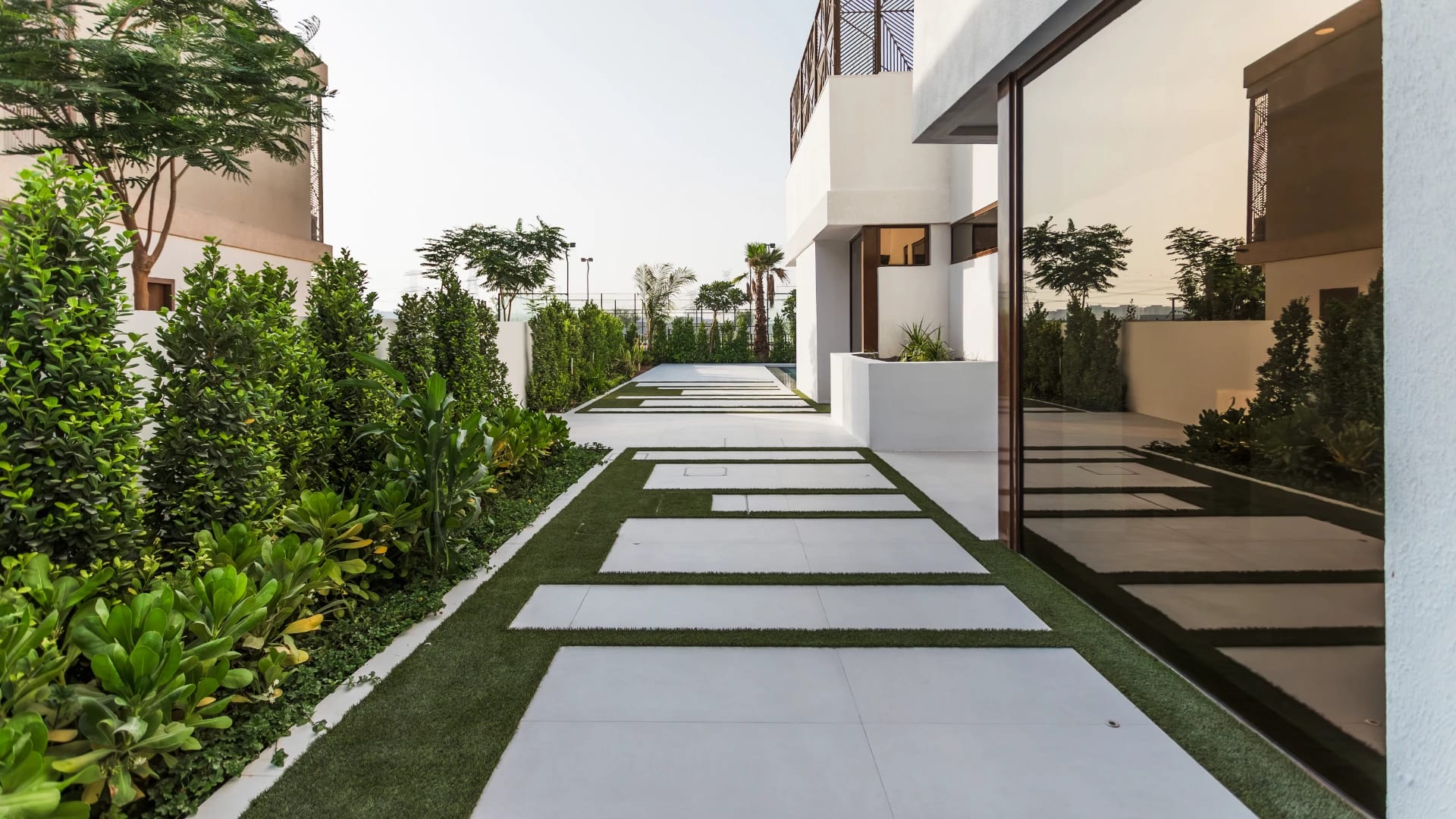 Dubai Hills - Landscape - Coastal Clarity