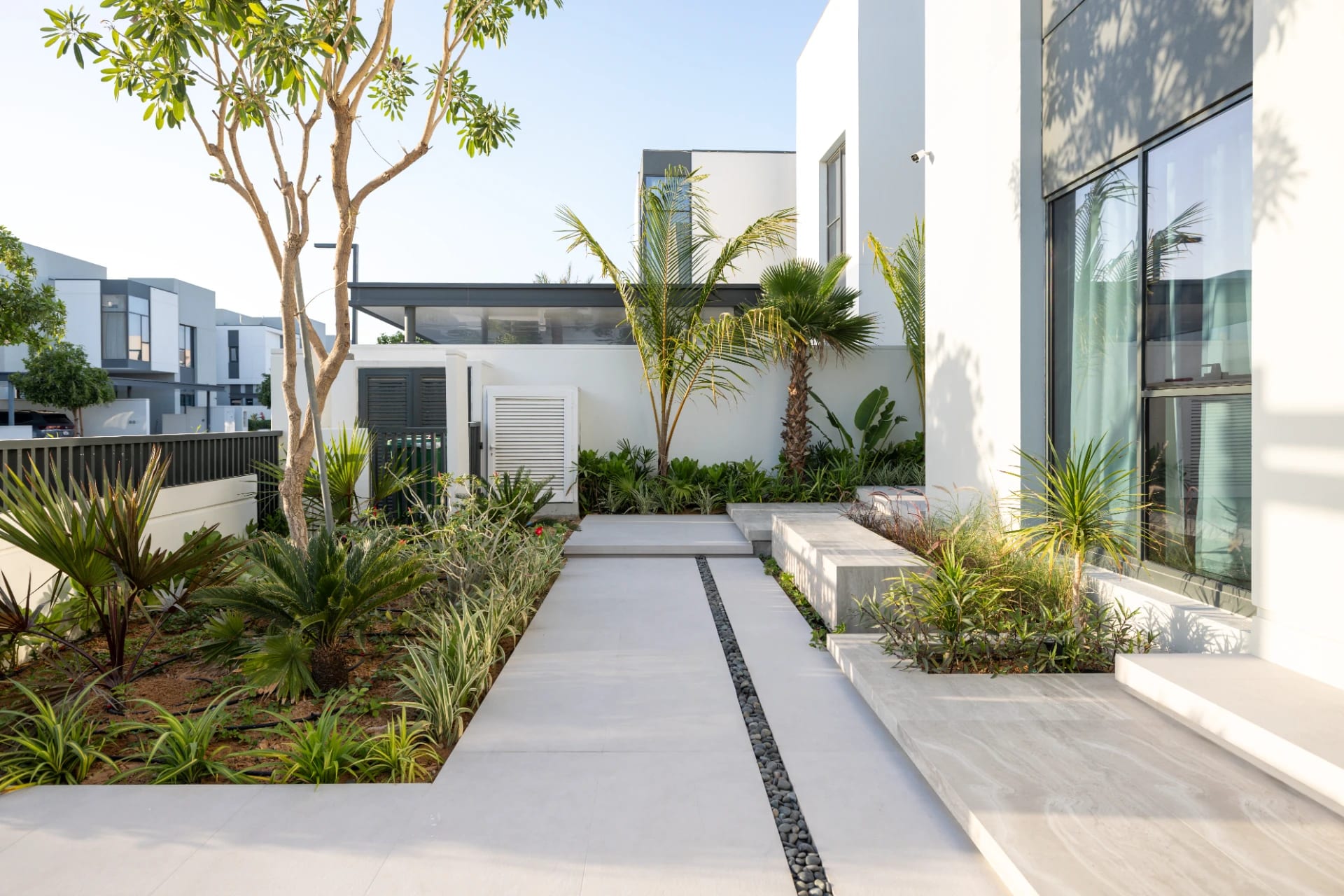 Murooj Al Furjan - Landscape - Lush Geometry