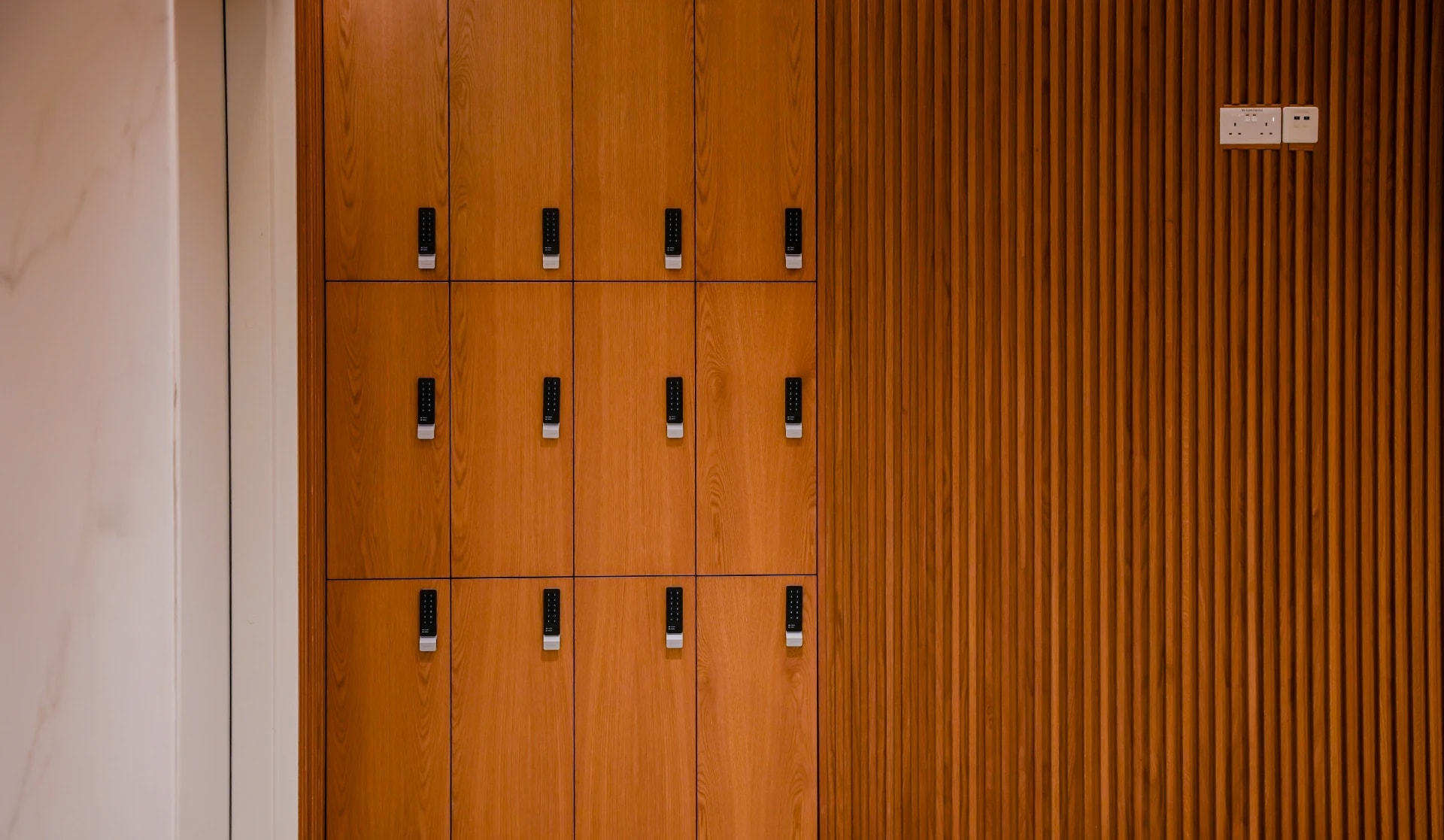 Abu Dhabi - Interior - Commercial Office