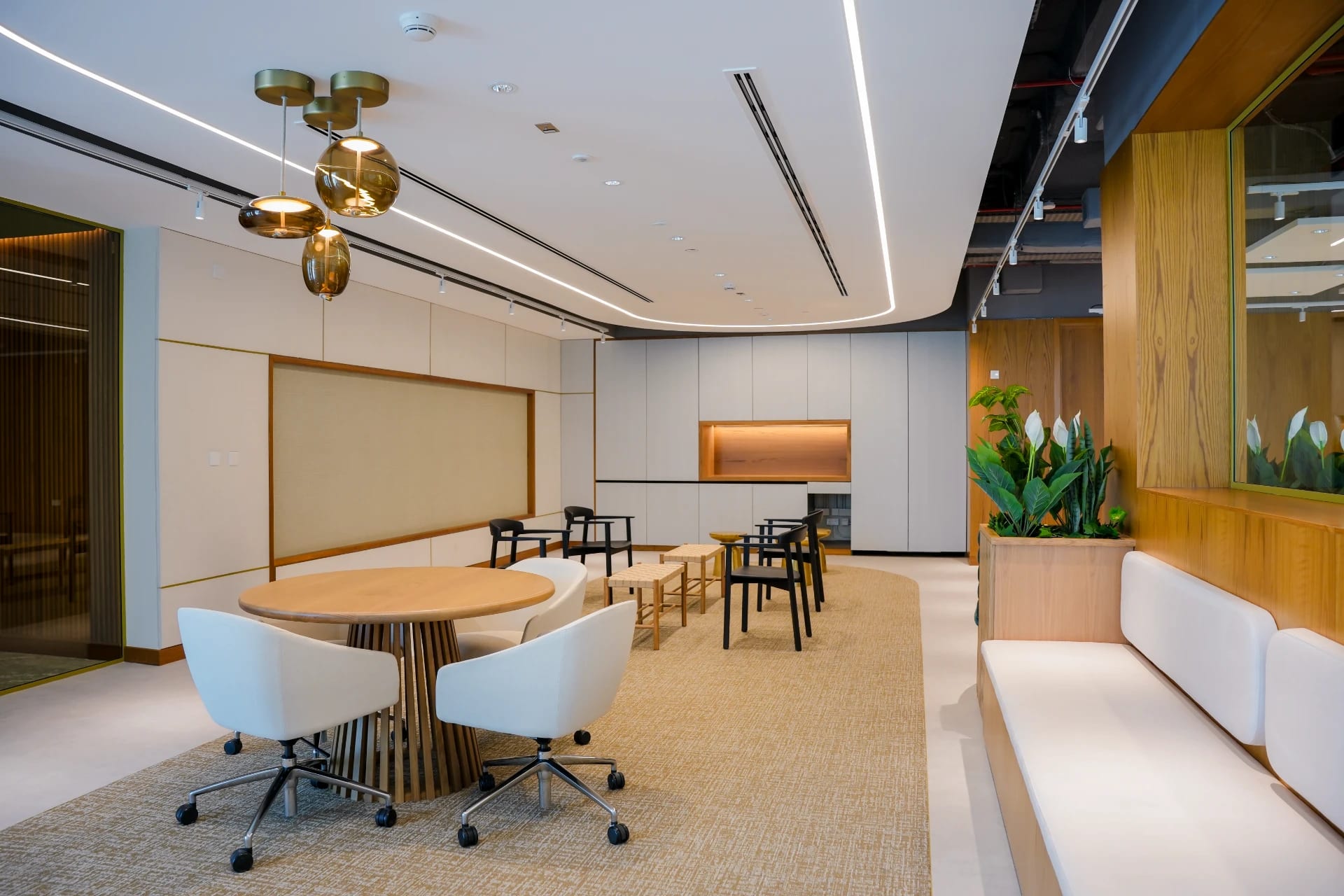 Abu Dhabi - Interior - Commercial Office