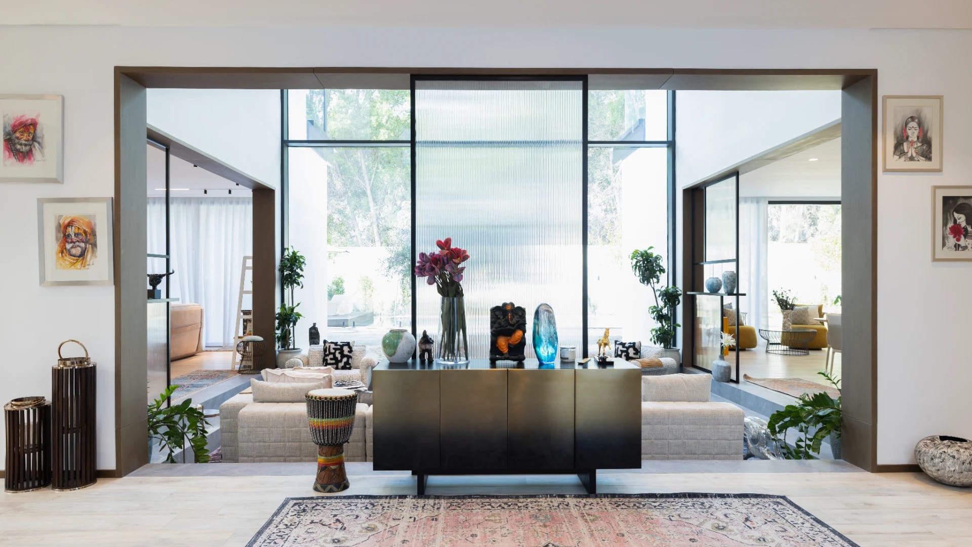 Al Barrari - Interior - Earth & Elegance