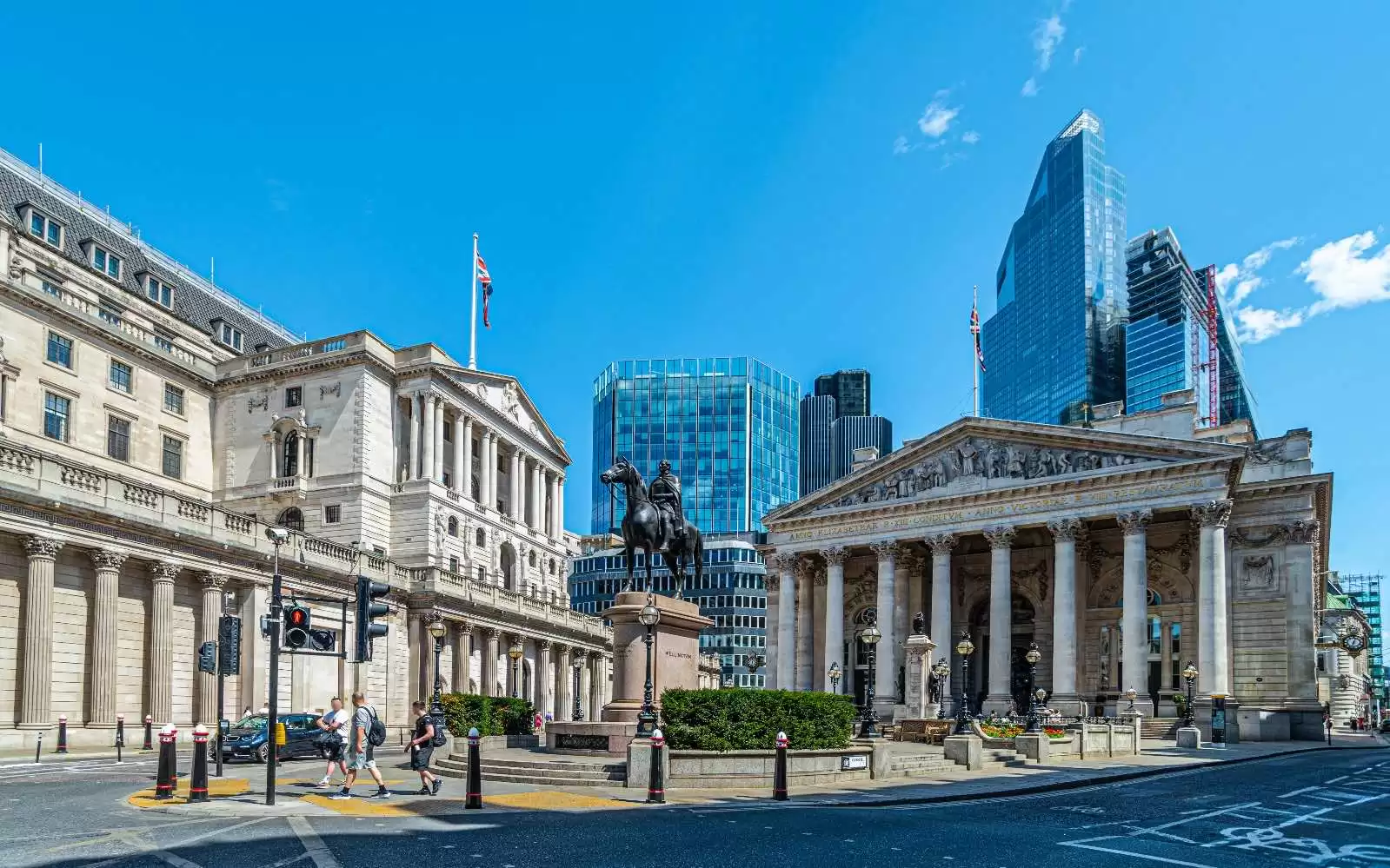 Market Update Spring Housing Market Kicks Into Gear But Warning Rates Could Stay Higher For Longer