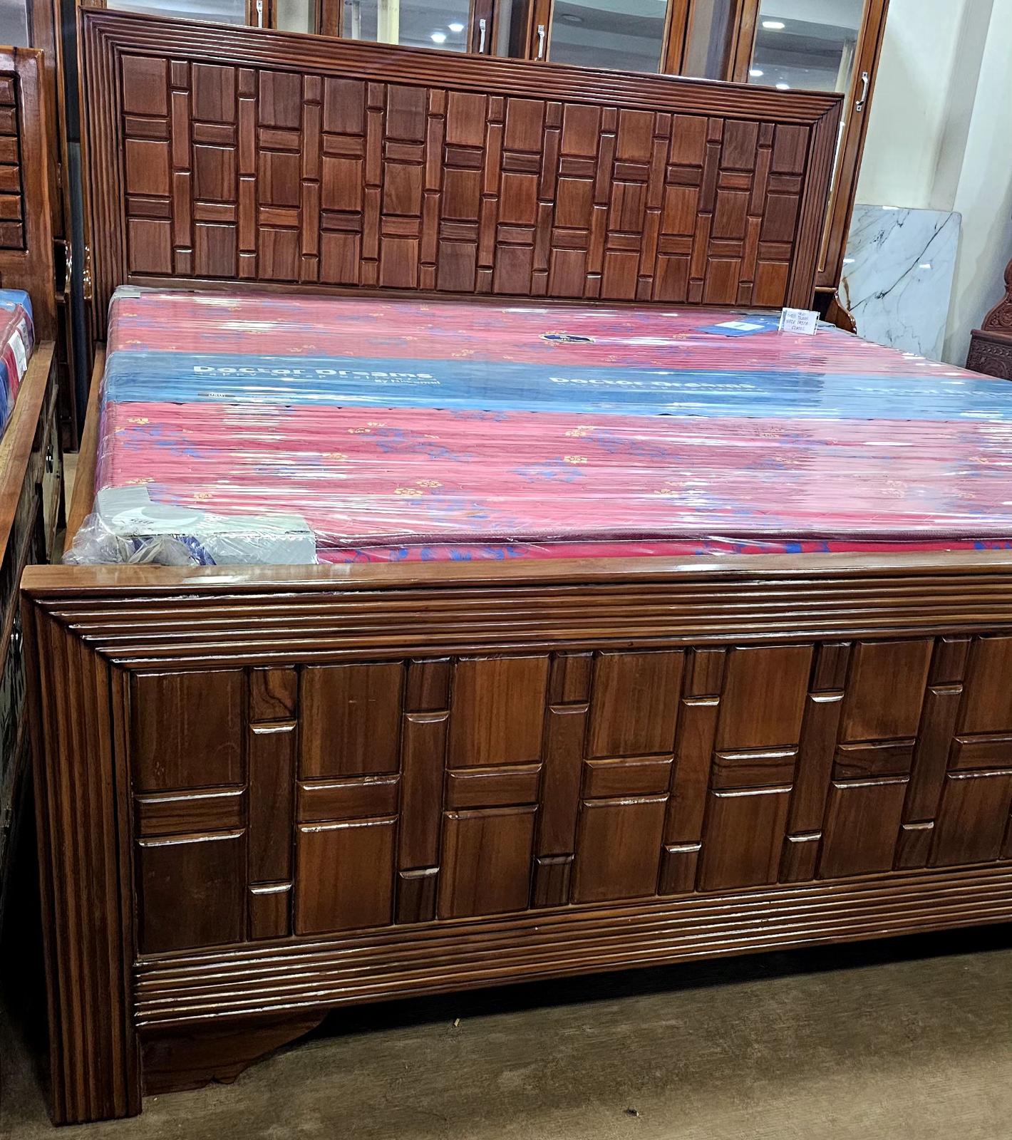 King size box bed