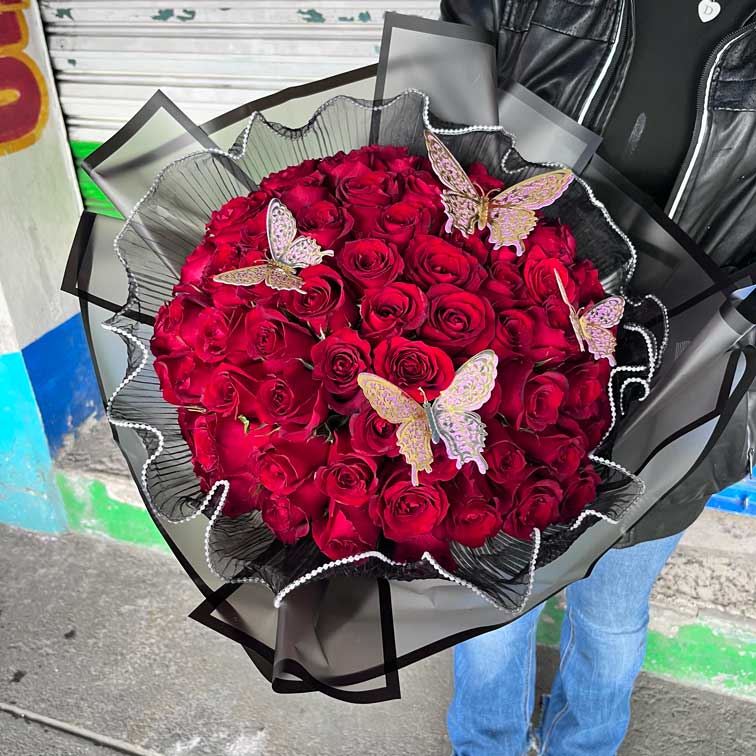 Ramo 50 rosas rojas