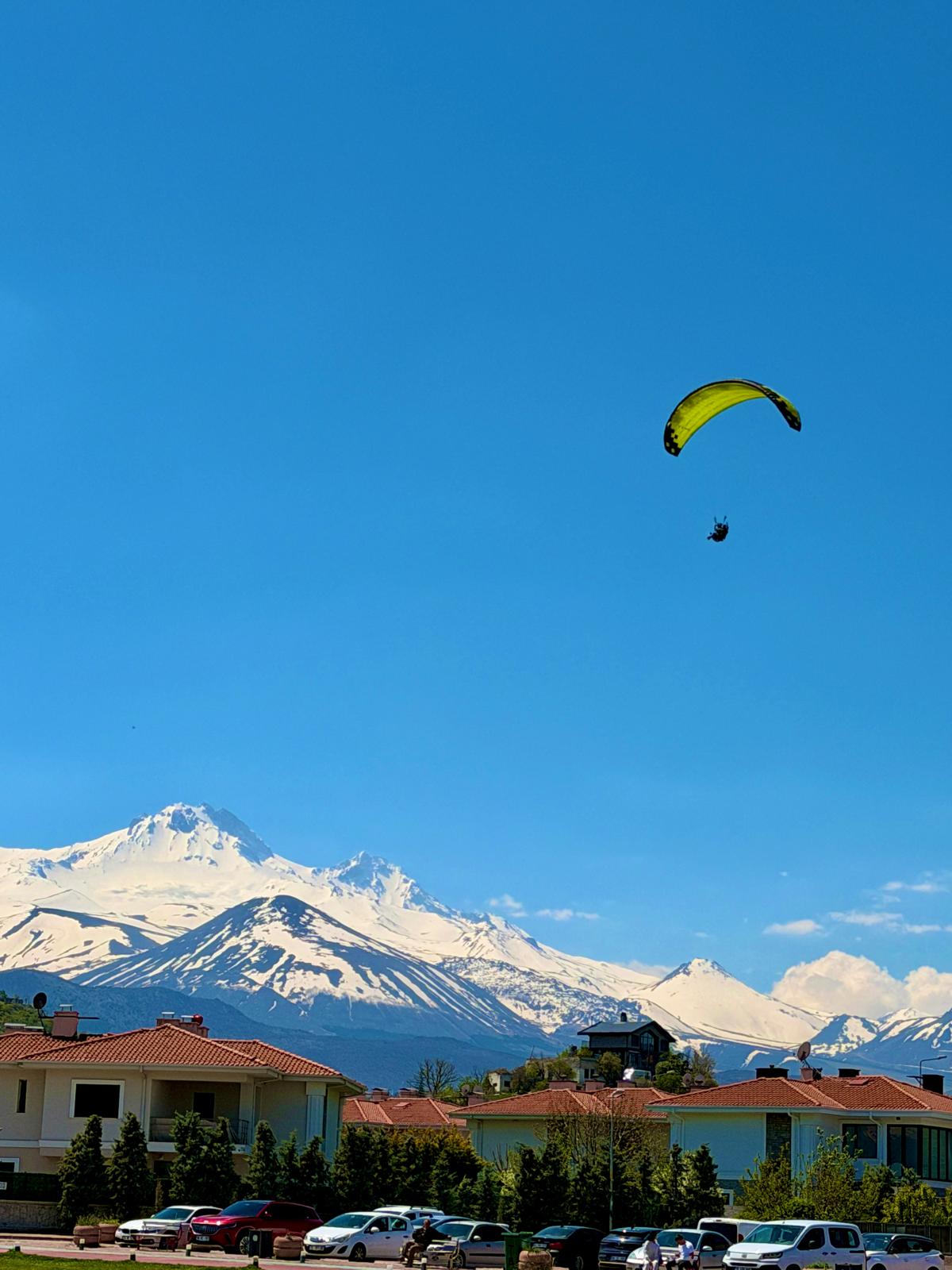 Kayseri alidağ Yamaç Paraşütü