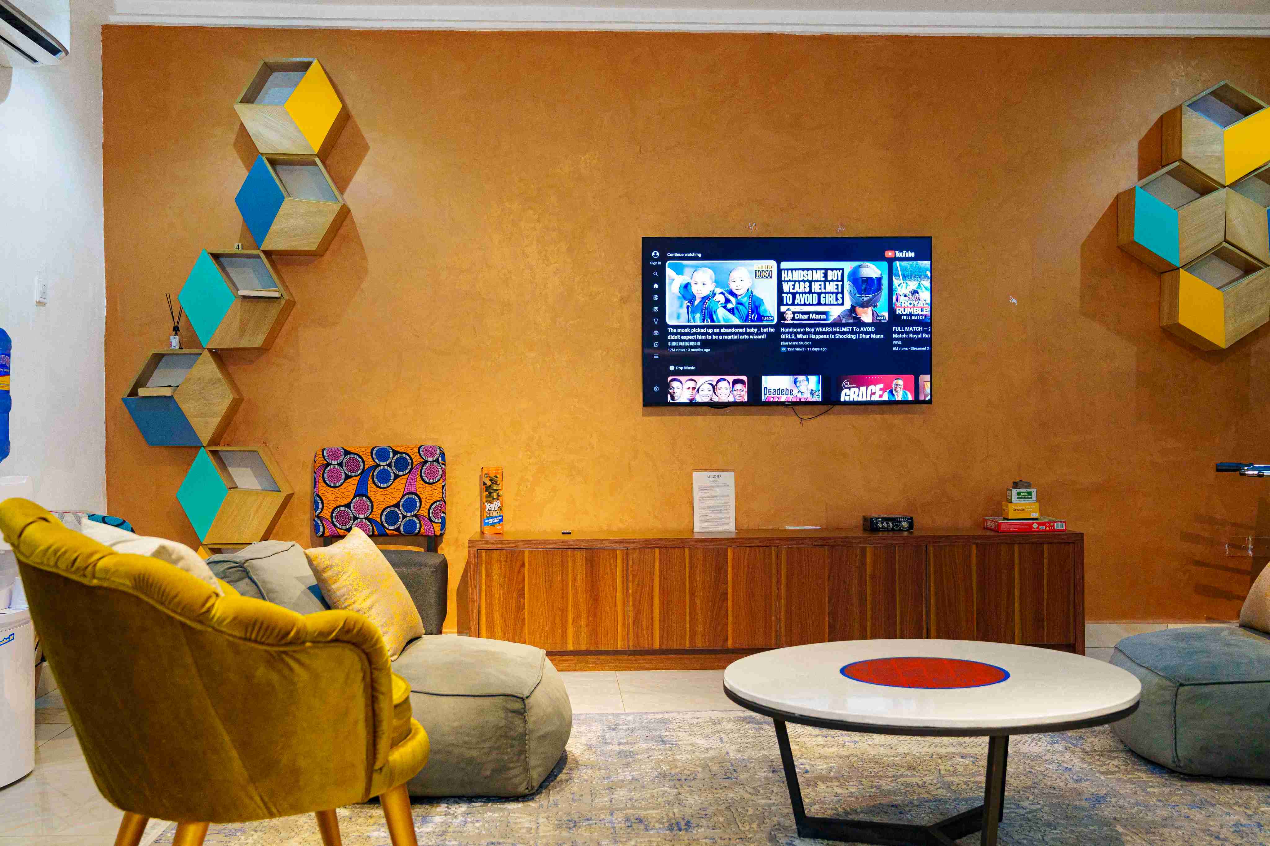 Aurora Residence Exterior