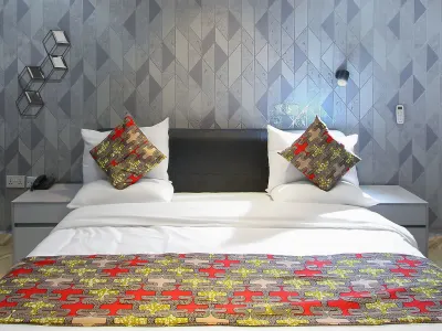 Anambra Luxury Suite at Aurora Smart Residence Abuja - comfortable bedroom with luxury bedding