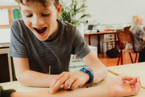 Kindermassage in de klas - Ssstil... , ik chilll in de klas! - El Sole