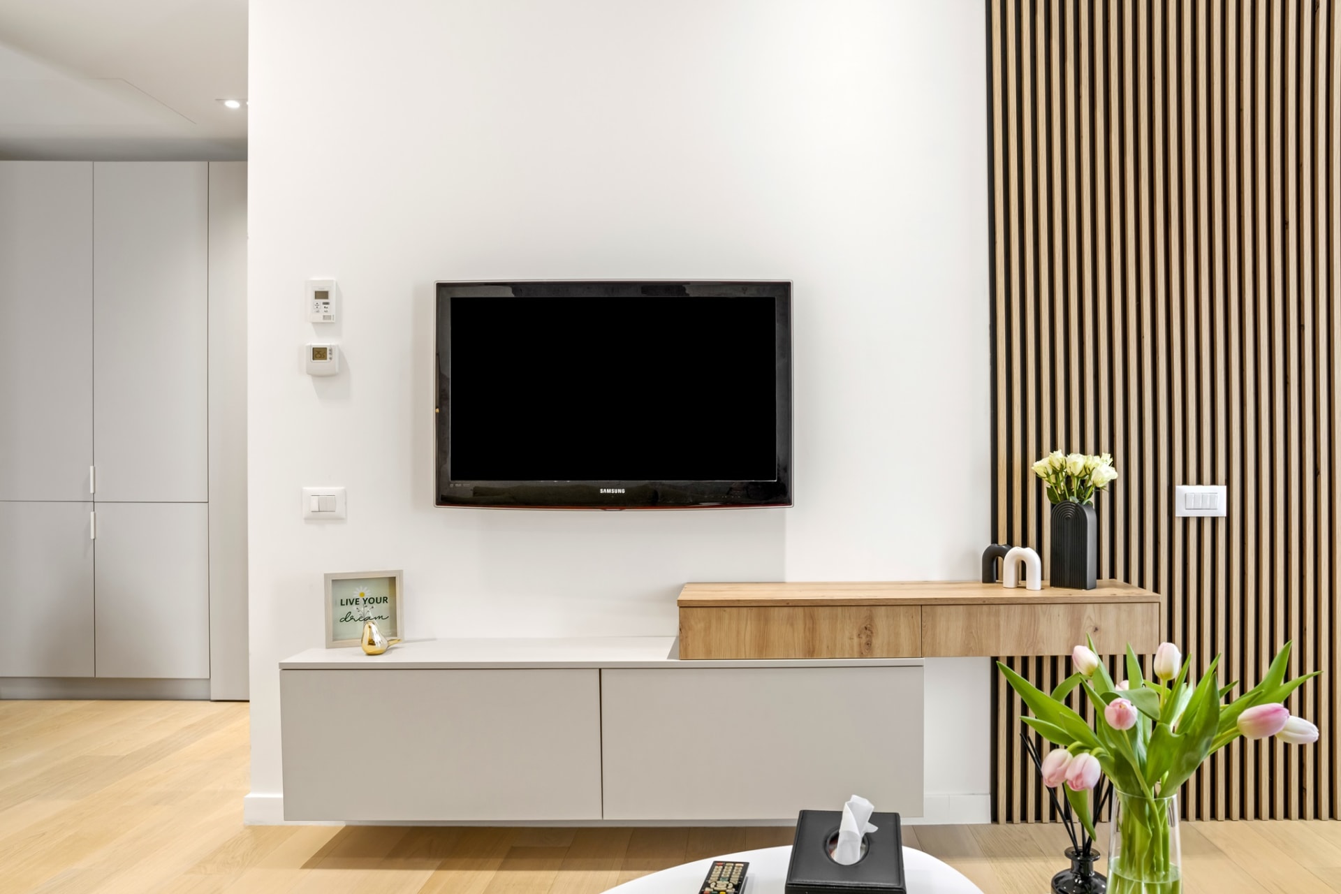 Presentation location