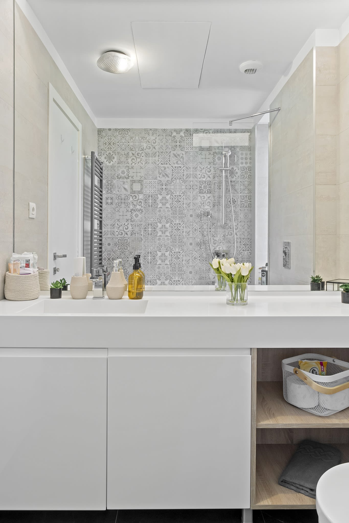 Presentation location