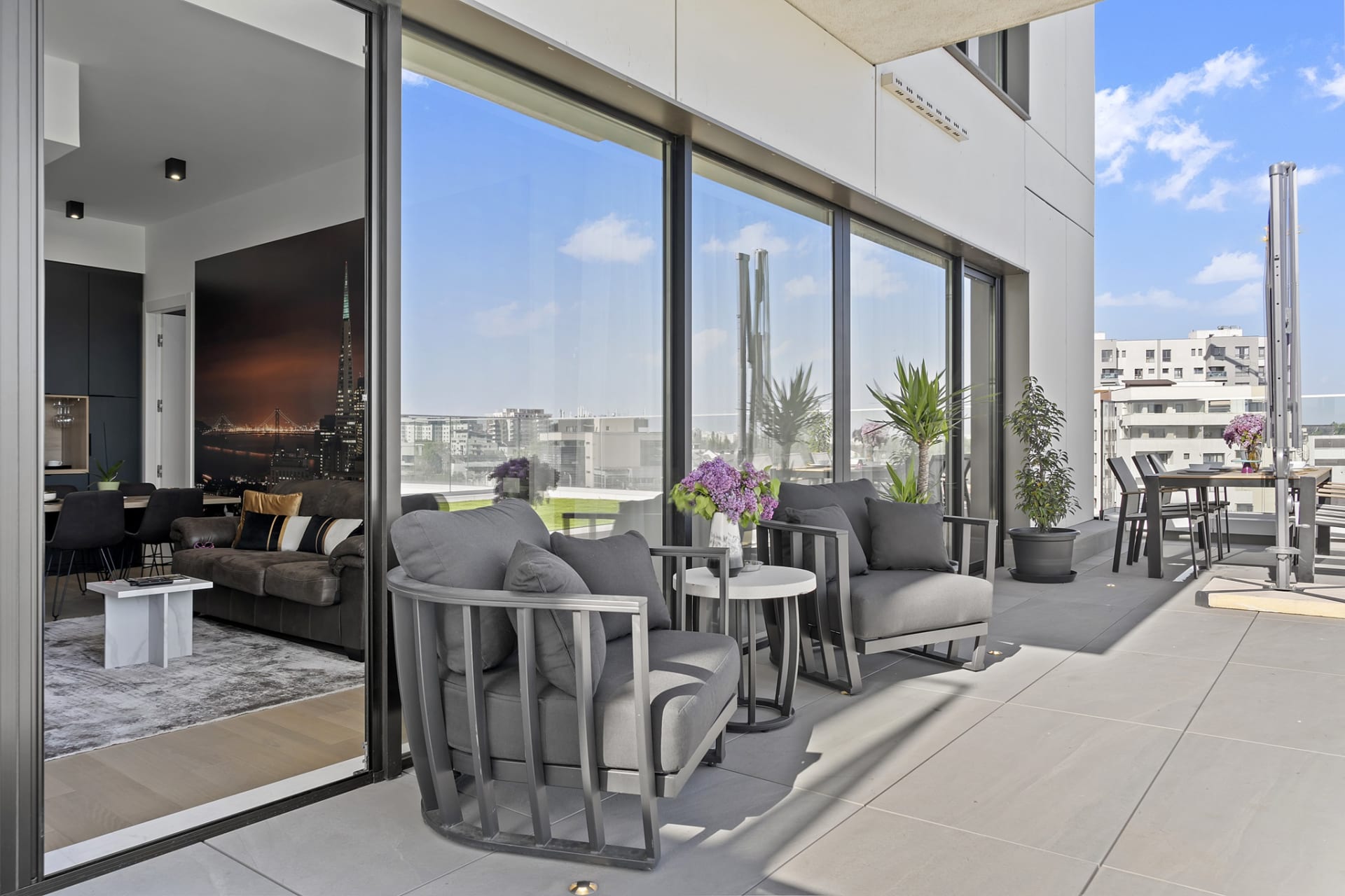 Presentation location